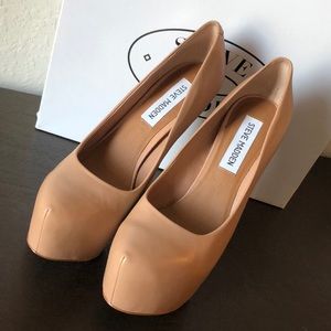 Steve Madden Dejavu size 6.5